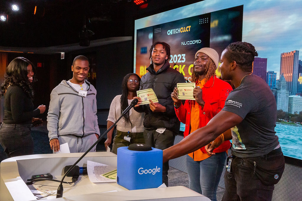 Students and mentors participating in a Chi Tech Cllct summit experience